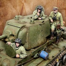 1/35 resin figure model WW II tank crew 3 man rest unassembled unpainted