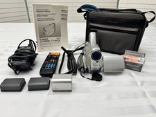 Canon ZR45MC MiniDV Camcorder 18x 360x w Batteries, Remote, Adapter Case; Tested