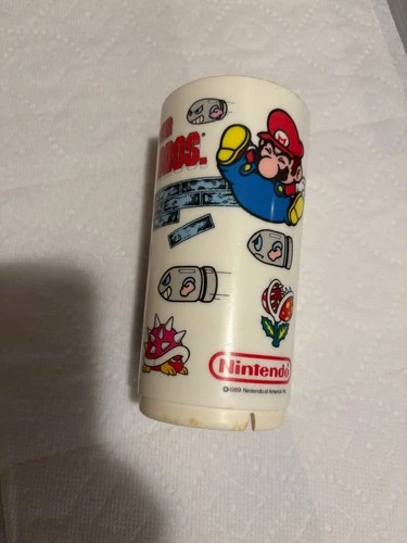 VTG Super Mario Bros NES Plastic Tumbler Cup 1989 Nintendo Video Game Cartoon