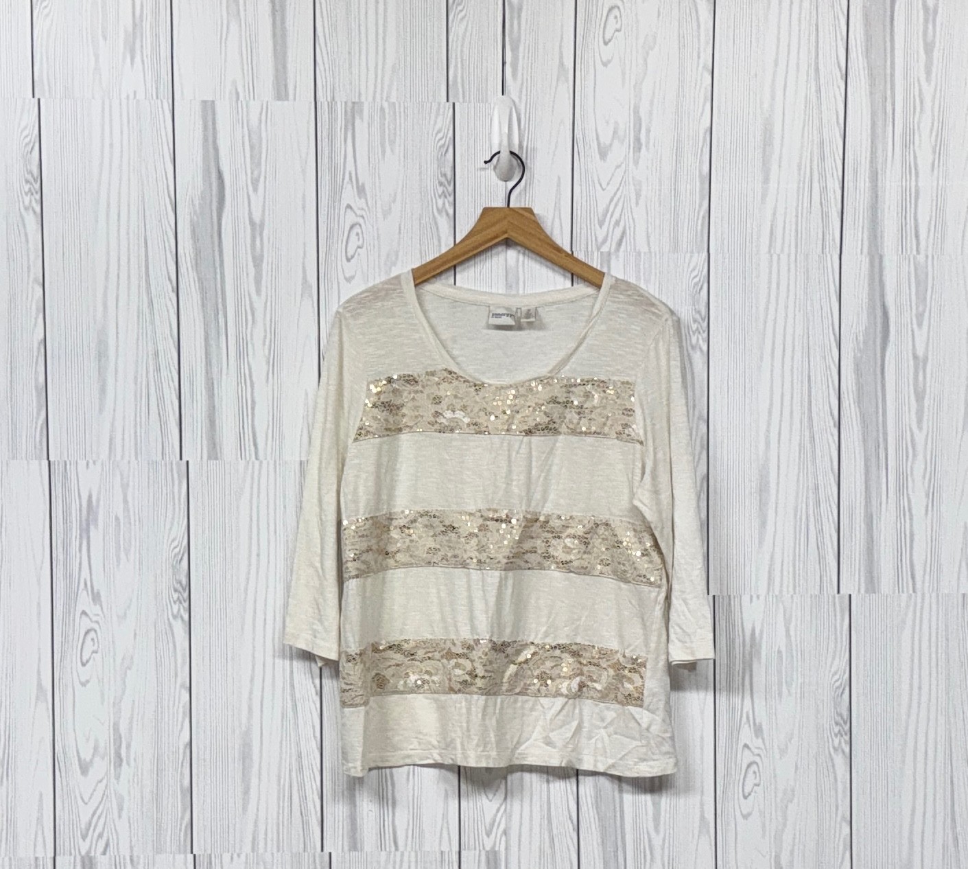 Chicos t shirt womens size 2 long sleeve scoop neck white sequins