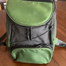 Picnic Time Insulated Softside Backpack - Forest Green & Black - Excellent