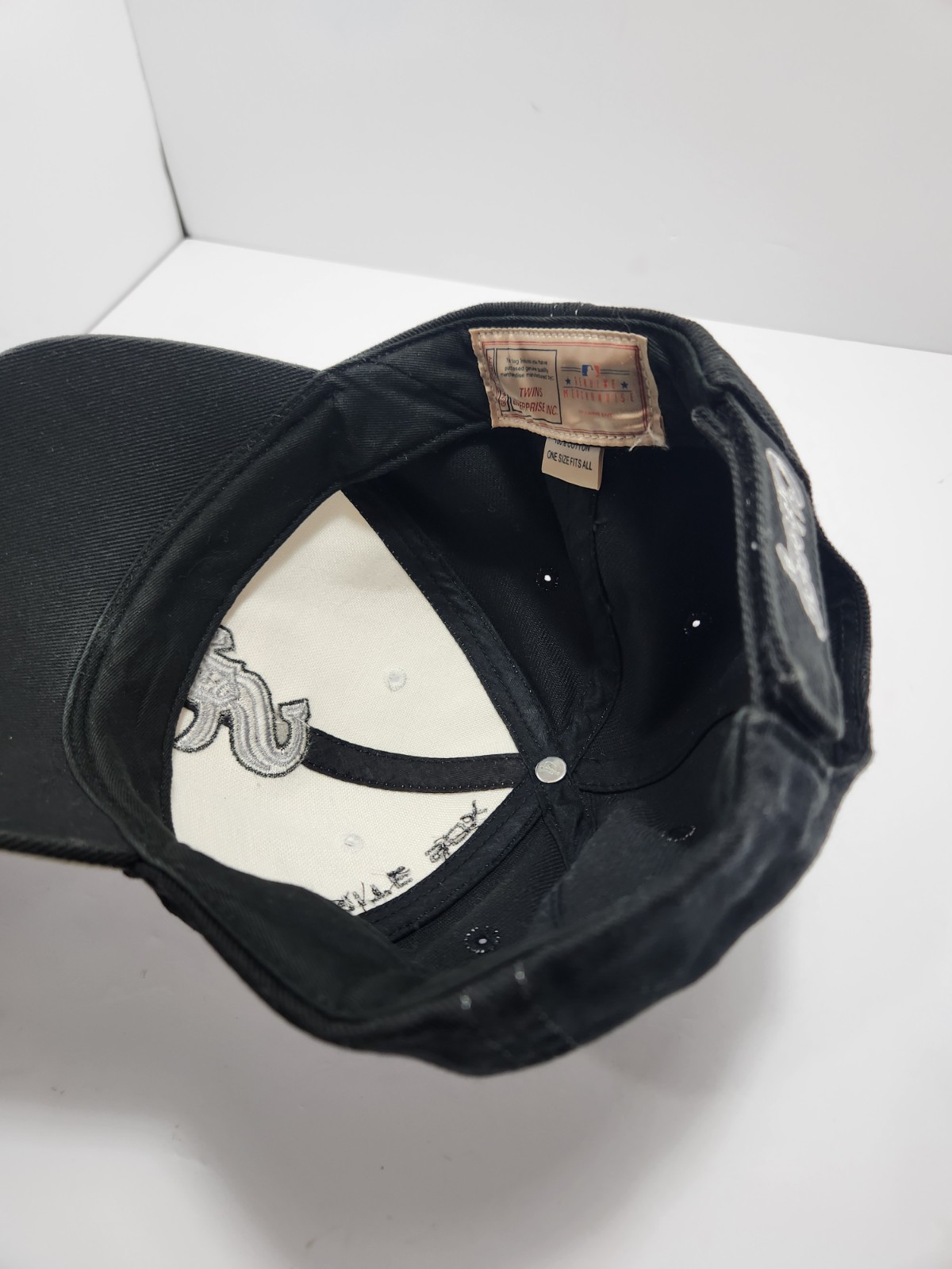 Chicago White Sox Strapback Adjustable Baseball C… - image 7