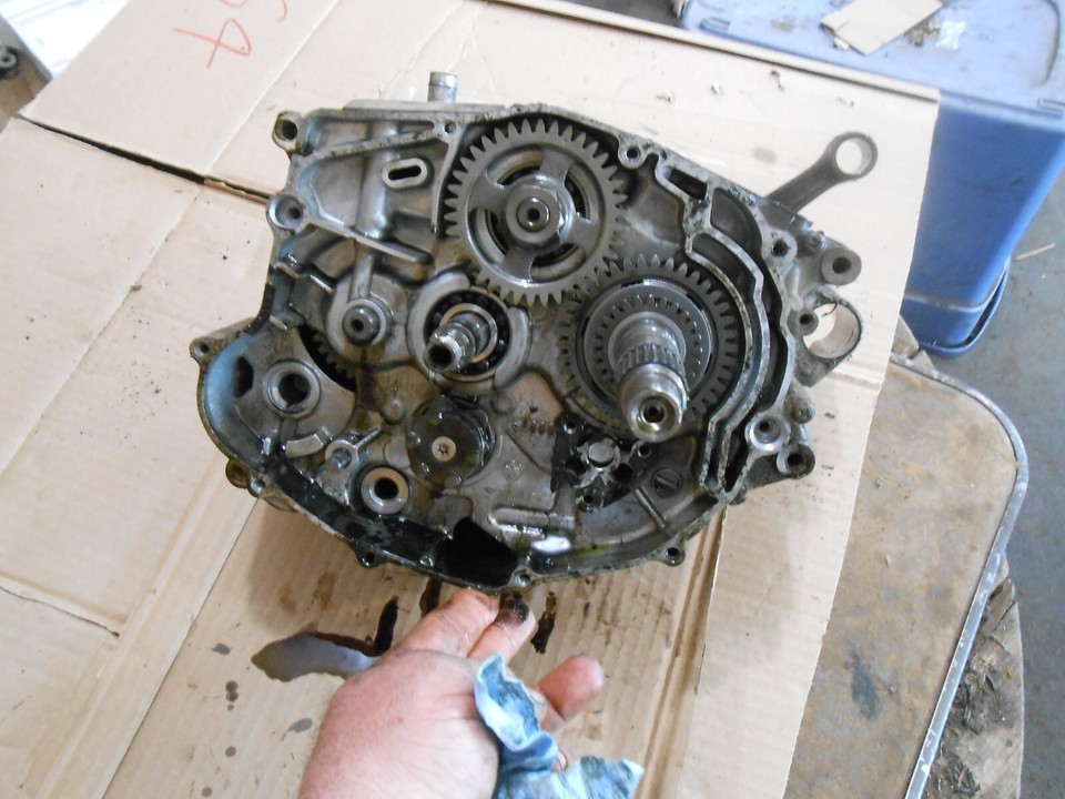 Yamaha YTM 225 YTM225 DR Tri Moto 85 1985 engine bottom end cases ...