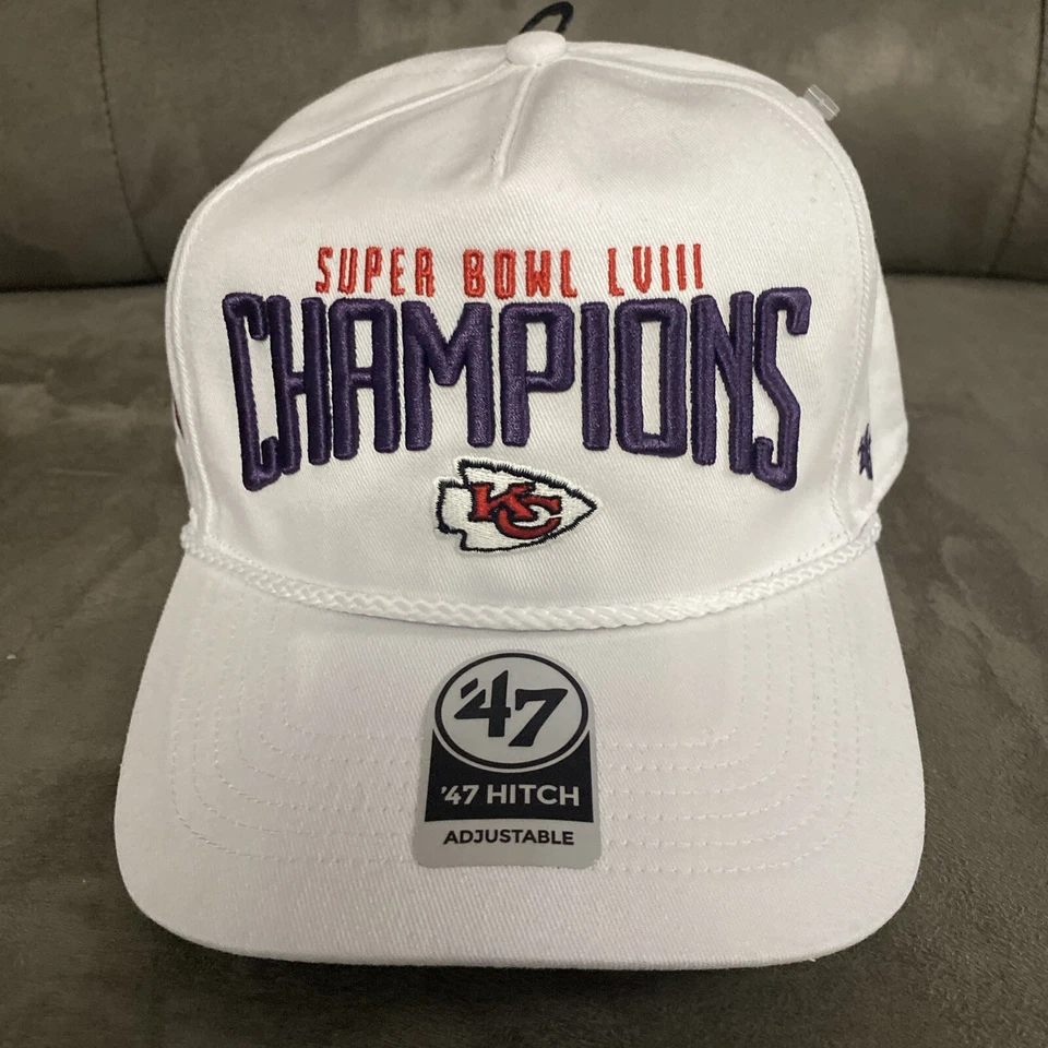 NUEVO CON ETIQUETAS 2024 Kansas City Chiefs Blanco SuperBowl Champion LVIII Bridge 47 Hitch Hat Foto 2 de 4