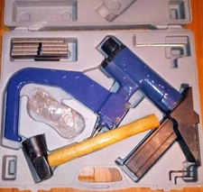 Central pneamatic floor stapler