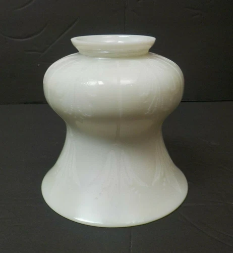 Pair Steuben Sculptured Calcite Art Glass Lamp Shades, Shape #2533