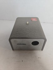 Honeywell R482B1K0A1 Type R482B SWITCHING RELAY. SEE PHOTOS