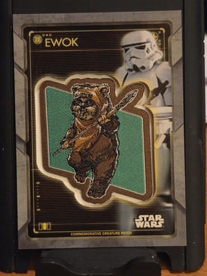 Ewok 2020 Topps Star Wars Commemorative Patch Relic Holocron Series #P-PP