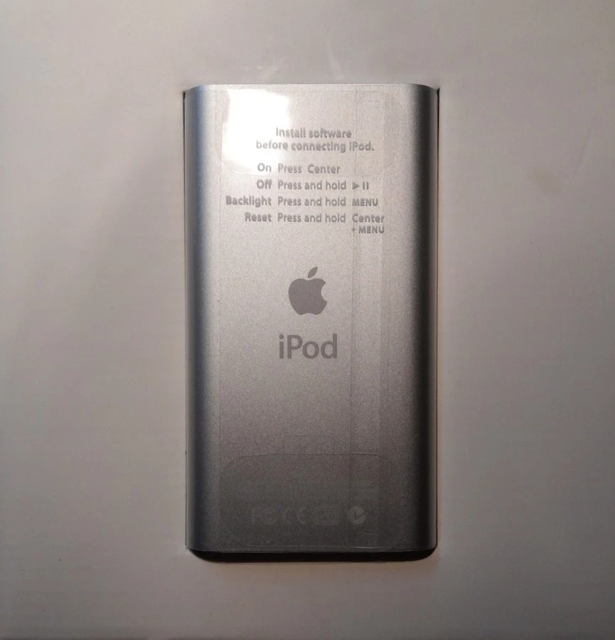 Boxed Collector's Apple iPod mini A1051 4 GB 2nd Generation - Silver (M9800LL/A) - Image 4 of 4