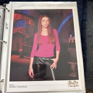 Buffy the Vampire Slayer Dawn Photo 8x10