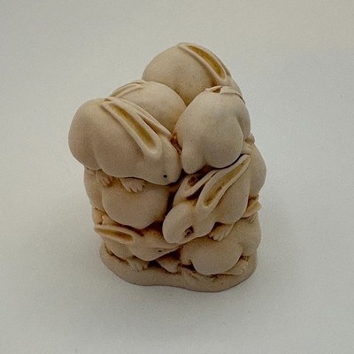 Vintage 1995 Harmony Kingdom  At the Hop  Bunny Rabbits Trinket Box Figurine UK