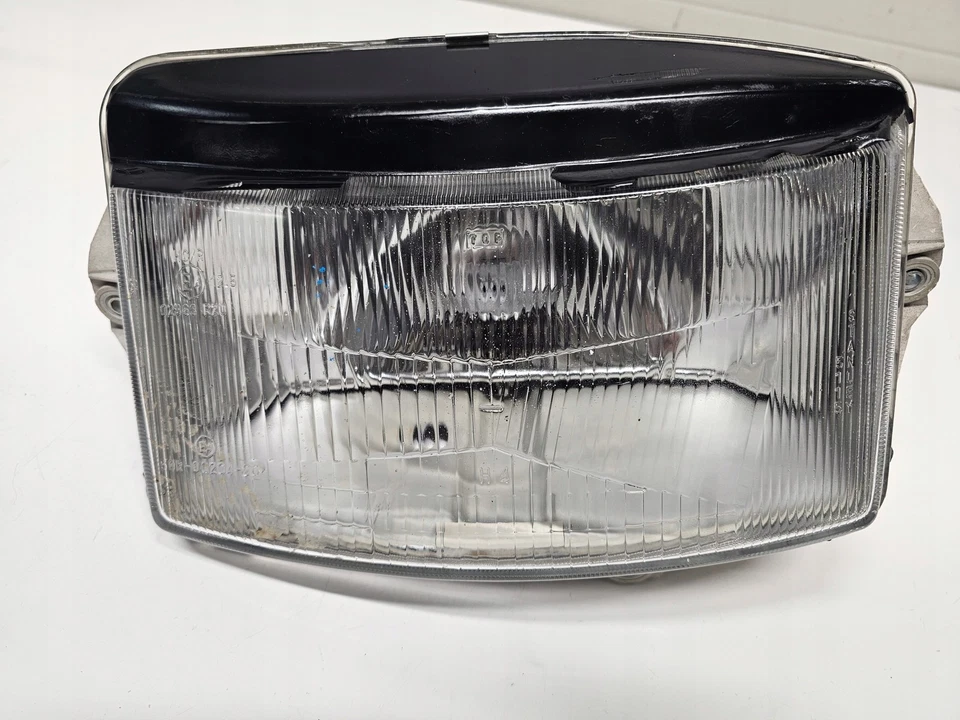 Honda Helix CN 250 Headlight Front Lamp Front - Image 4 of 4