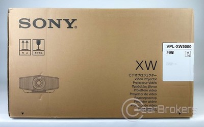 MAKE OFFER Sony VPL-XW5000ES Native 4K Laser Home Theater projector w HDR Black