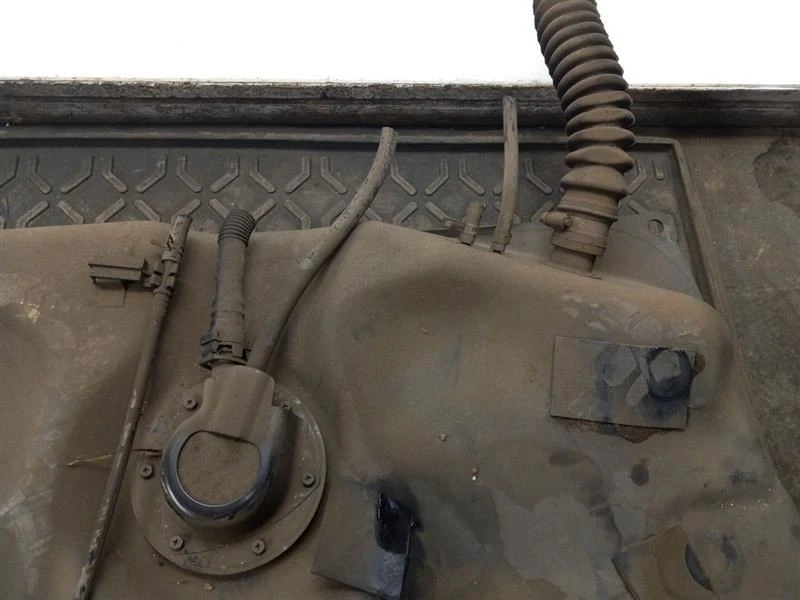 00-02 TOYOTA COROLLA LE 1.8L 4CYL GAS FUEL TANK ASSEMBLY  — 第 3/4 张图片