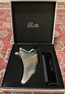 MTG ReFa CAXA RAY Face Roller Silver