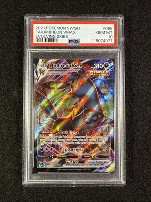 2021 Pokemon SWSH Evolving Skies Umbreon VMAX Card 95/203 PSA 10