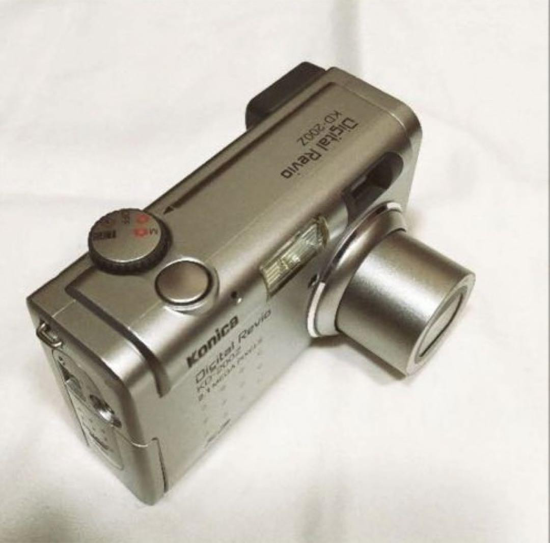Konica early Digital Revio KD-200Z Old compact digital