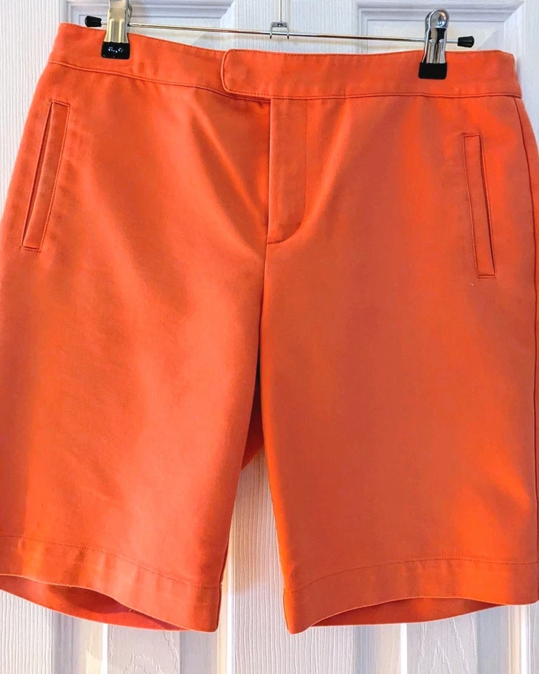 Pantalones cortos naranja para mujer Catherine Malandrino. Talla 4. Fue usado para golf. Foto 2 de 4