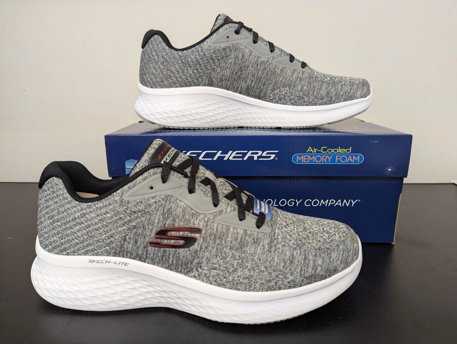 Skechers Men's Sneaker Skech-Lite Pro Faregrove 232598/GYRD Grey/White/Red Shoe