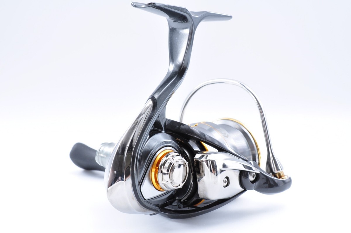Daiwa 21 LUVIAS AIRITY FC LT 2000S-H Spinning Reel From Japan w