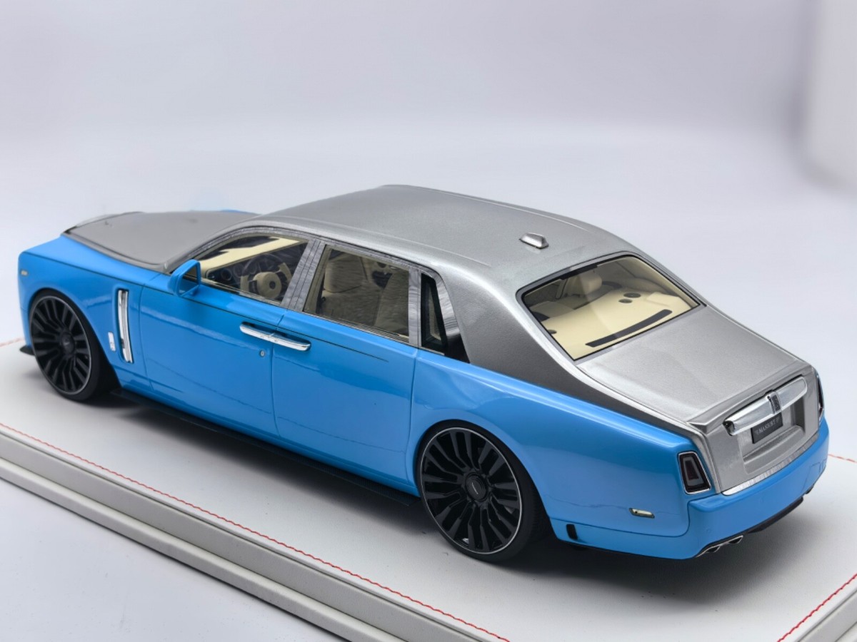 1/18 ROLLS ROYCE PHANTOM Ⅷ 1/18 Dealer Edition Rolls-Royce Phantom VIII (Silver