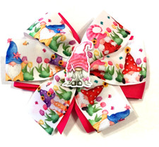 Beautiful Breast Cancer Awareness and a Gnome inspired hair bow for girls.