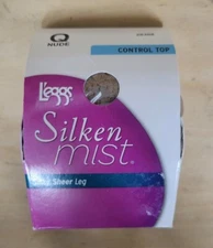 Leggs Silken Mist Pantyhose Size Q Nude