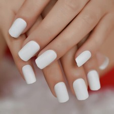 24 Press on Nails kit with glue short white matte