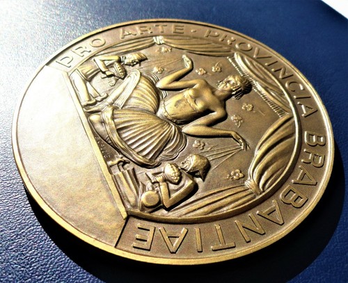 BBÉLGICA Gran Medalla PRO ARTE PROVINCIA BRABANTIAE en caja original, por B.Callie.Ø 80.mm - Imagen 7 de 10