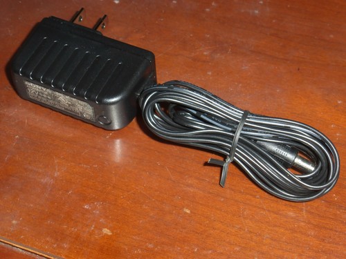 Caricabatteria adattatore CA 12V 200mA originale Sony AC-MS1202C per WH