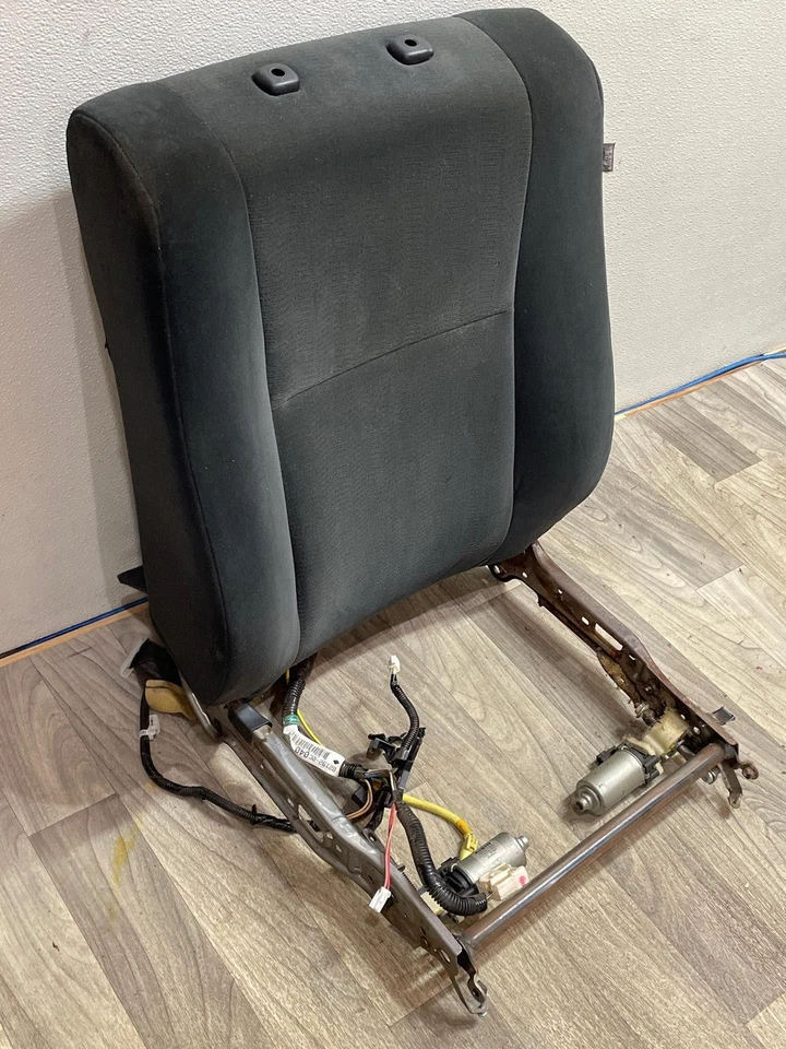Fits 10-12 TOYOTA SEQUOIA Front LH Driver Seat Upper Cushion w Track Assy Cloth - Image 2 of 4