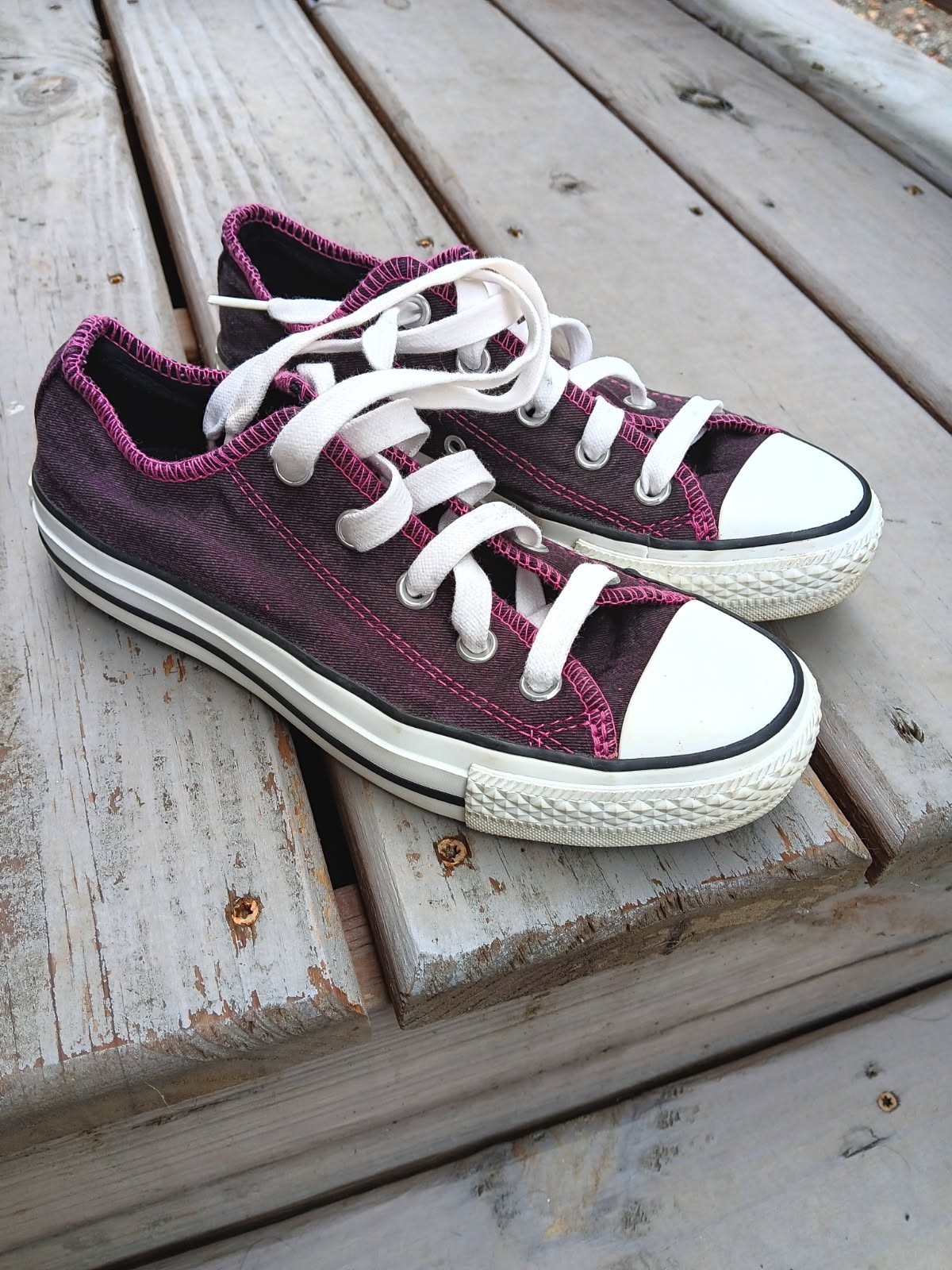 Women's Size 6 Converse All Star Purple High Top Sneakers