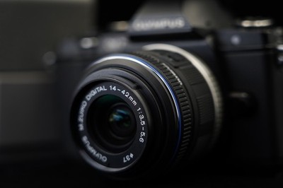 Olympus OM-D E-M5 Mirrorless Digital Camera with Lens Black US Duty Paid 10481