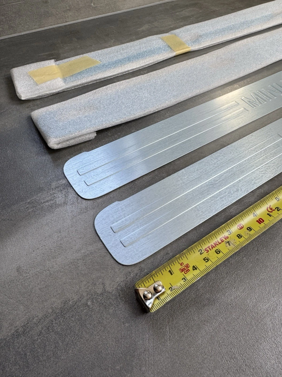 Mini Clubman F54 Front Entrance Cover Door Sill Trim With Adhesive Brand New 4
