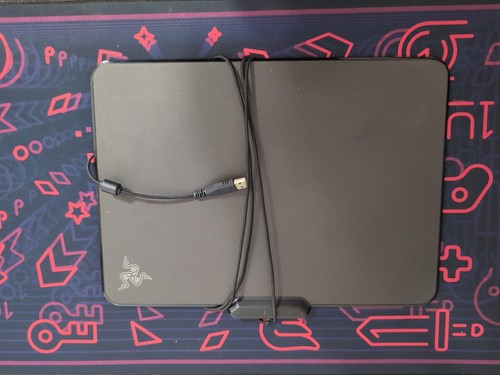 Tapis de souris de jeu dur Razer Firefly Chroma éclairage personnalisé RZ02-0135