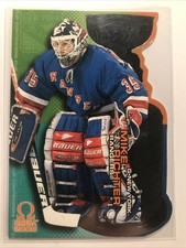 Mike Richter 1999-00 Pacific Omega #14 “CUP CONTENDERS” DIE-CUT Insert RARE 