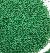 15/0 Round Miyuki Matte Dark Green Glass Seed Beads 28 grams