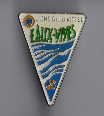 Pin's Lions Club International / Vittel (Eaux vives)
