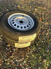 Cerchio E Gomma Rimorchio