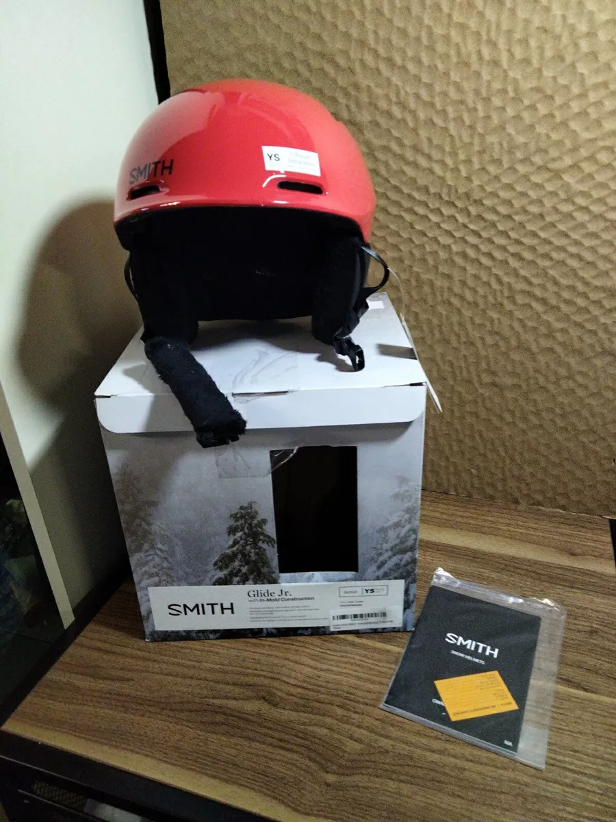 Smith youth ski helmet 2025