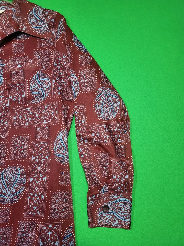 Camisa vintage Jantzen 100 para hombre XL Rojo Floral Botones Bandana Clásica Hecha en EE. UU. Foto 4 de 4