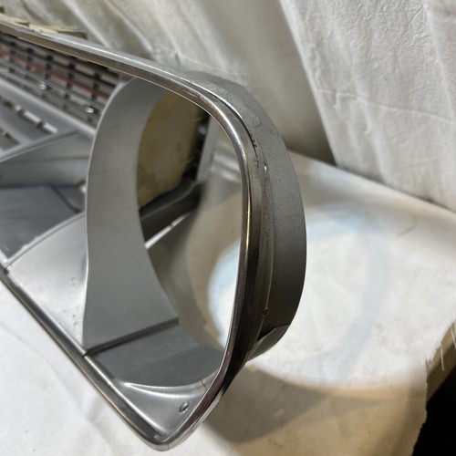 1970 Barracuda Original OEM Grill and headlight bezels - Picture 10 of 24