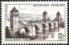 TIMBRE FRANCE 1955 N° 1039 ** ( LE PONT VALENTRE A CAHORS ) TBE