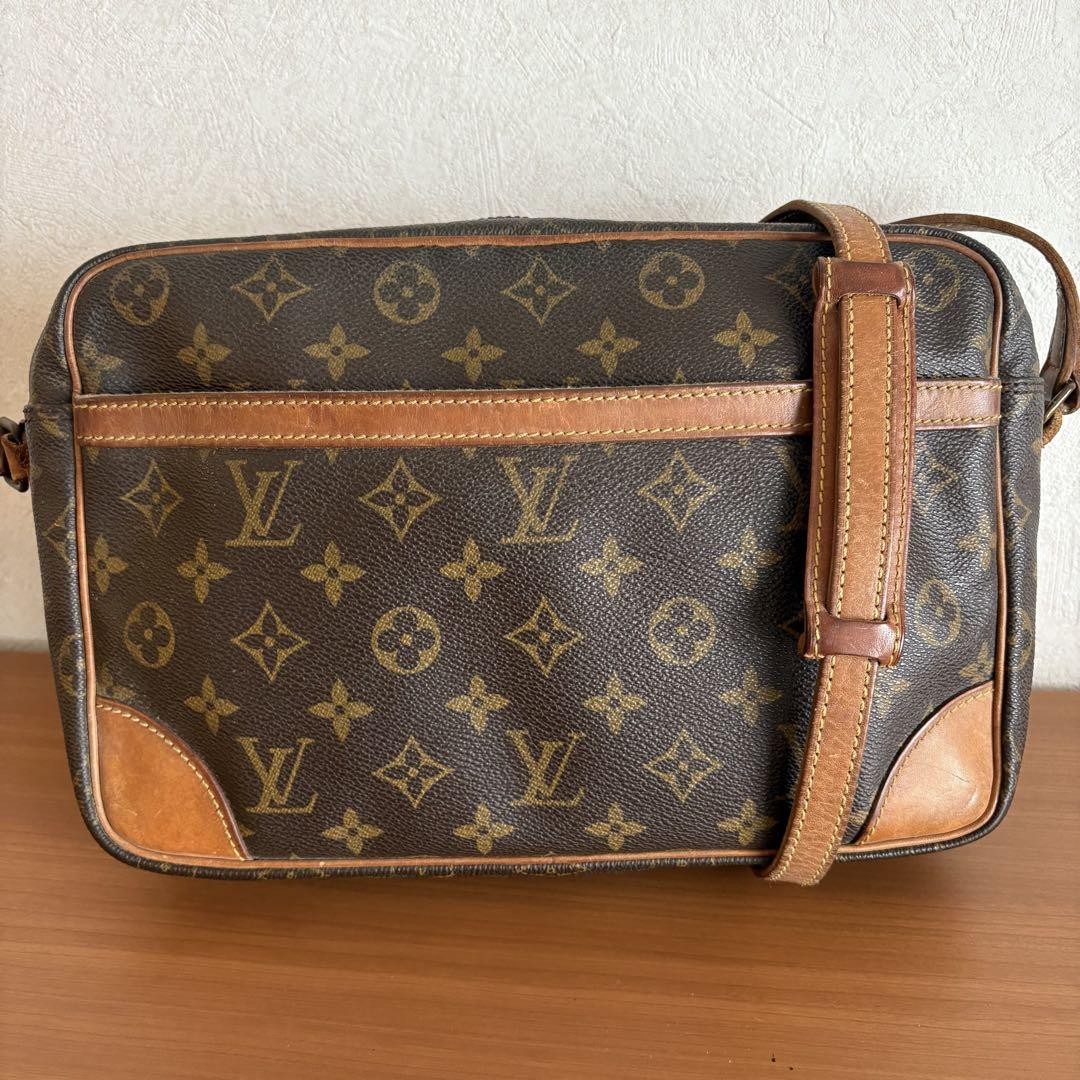 Louis Vuitton Trocad ro Monogram Shoulder Bag Crossbody
