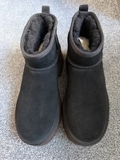 UGG CLASSIC ULTRA MINI NEW HEIGHTS - BLACK - SIZE UK 8 - BRAND NEW 