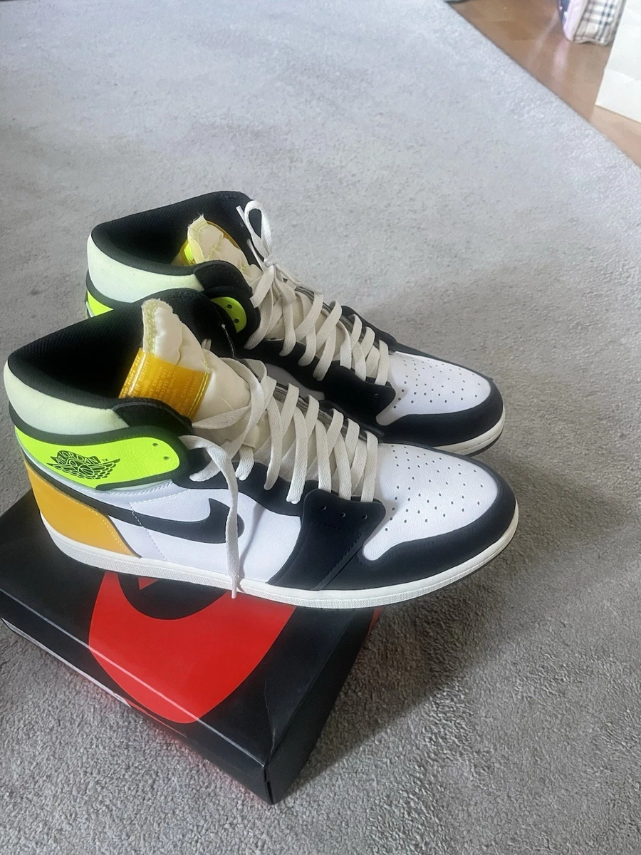 Jordan 1 Retro High OG Volt for Sale | Authenticity Guaranteed
