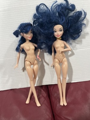 Disney Decedents Evie Doll Lot Of 2 TLC
