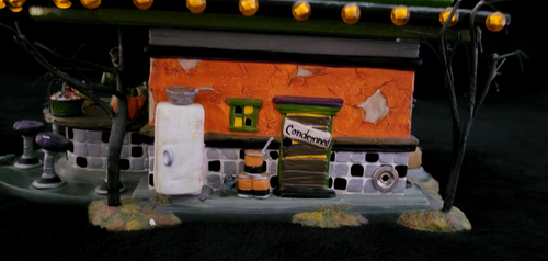 Vintage Dept 56 Snow Village Halloween: Black Cat Diner Gift Set #55319 READ - Picture 20 of 24
