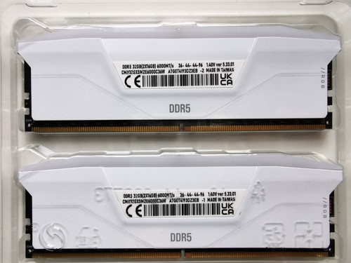Corsair Vengeance RGB 32GB 2x16GB DDR5-6000 CL30 DIMM Memory CMH32GX5M2B6000C30W - Picture 4 of 4