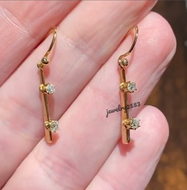 Pendiente colgante de diamantes cultivados en laboratorio VVS para mujer enchapado en oro amarillo de 14 k plateado Foto 4 de 4